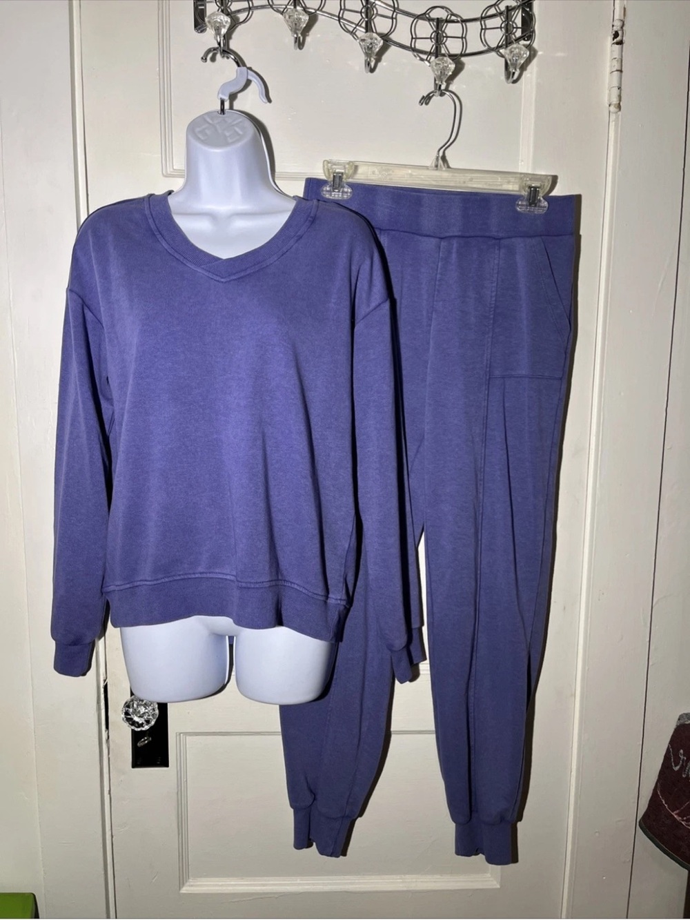 Time and Tru Purple V-Neck Sweatshirt & Jogger Set